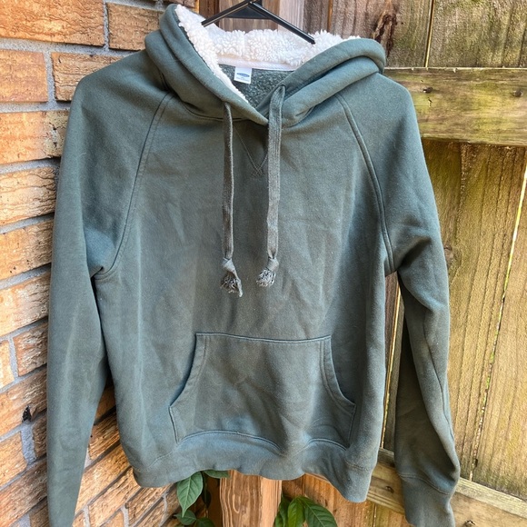 Old Navy Green Hoodie with Cream Lining - Picture 1 of 3